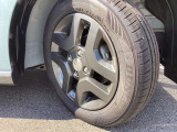 純正14インチアルミホイールでスタイルバッチリ!155/65R14タイヤです