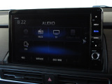 ナビゲーションは純正10インチメモリーナビ(VXU-227DYi)を装着しております。AM、FM、CD、DVD再生、Bluetooth、音楽録音再生、フルセグTVがご使用いただけます。