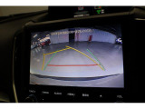バックカメラ装備。後方の安全確認はおまかせ!!これで苦手な車庫入れも安心です♪小さなお子様のいるご家庭では重要です。