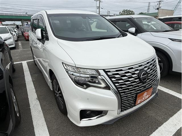 エルグランド 2.5 250ハイウェイスターS 禁煙車 純正10インチナビ 全周囲カメラ
