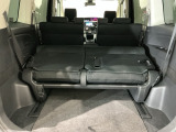 ラゲッジスペースも十分なスペースをしっかり確保しているので、長い旅行やキャンプでも荷物は十分に入ります。