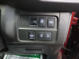 うれしい両側オートスライドのお車です☆乗り降りはもちろん、荷物の積み下ろしもラクにできそうですね♪