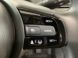 【アダプティブ・クルーズ・コントロール】予め設定した車速内でクルマが自動的に加減速。 前走車との適切な車間距離を維持しながら追従走行し、高速道路でのドライバーの疲労を軽減してくれる嬉しい機能付♪