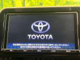 【大画面ナビ】人気の大型9インチナビを装備。存在感のある大画面はインパクト大!ナビ利用時のマップ表示は見やすく、テレビやDVDは臨場感がアップ!いつものドライブがグッと楽しくなります♪