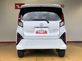 中古車は一物一価、同じようなお車でも、整備状況、内外装の状態など様々です。