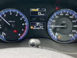 【メーターパネル】見た目もきれいで視認性もよく、安心して運転に集中できます。シンプルであるということが実は安全でもあるんです。
