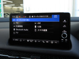 ナビゲーションはホンダコネクトディスプレイを装着しております。AM、FM、Bluetooth、フルセグTVがご使用いただけます。初めて訪れた場所でも道に迷わず安心ですね!
