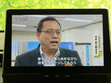 停車中には、TV番組や映像コンテンツをお楽しみいただけます。休憩時間や待ち時間に、リラックスしたひとときを過ごせるのが魅力です。