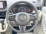 【ステアリングスイッチ】運転中、前方から目線をそらすことなく、オーディオ等の操作が可能な便利機能!安心&快適なドライブを演出してくれます♪