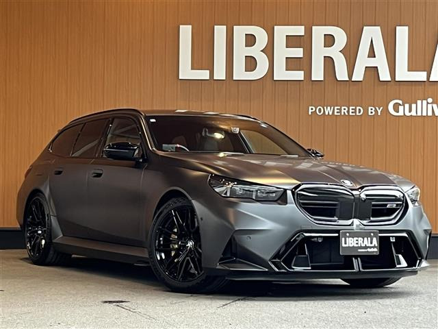 M5ツーリング 4WD 本革シート