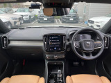 XC40 B4 AWD インスクリプション 4WD 