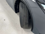 タイヤサイズは195/50R19!残り溝は4ミリ程度です!