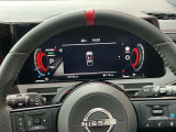 メーター内で様々な車の設定やデータの確認もできちゃいます!