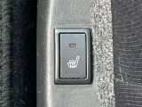 【シートヒーター】寒い日に重宝するシートヒーター!エアコンより早く温まってくれるので寒がりの人も安心ですね♪エアコンの温風は乾燥するから苦手、という方にもをおすすめです。