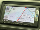 使いやすい地図画面で、目的地までスムーズに案内してくれます。運転に集中できる、頼れるナビゲーションシステムです。