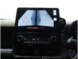 パノラミックビューモニター装備!サイドビュー/車両に取り付けたフロント、サイド、バックカメラの映像を合成しての映像を画面上に表示させることで、低速時の運転を補助する装置です。車両本体の取扱書もお読みく