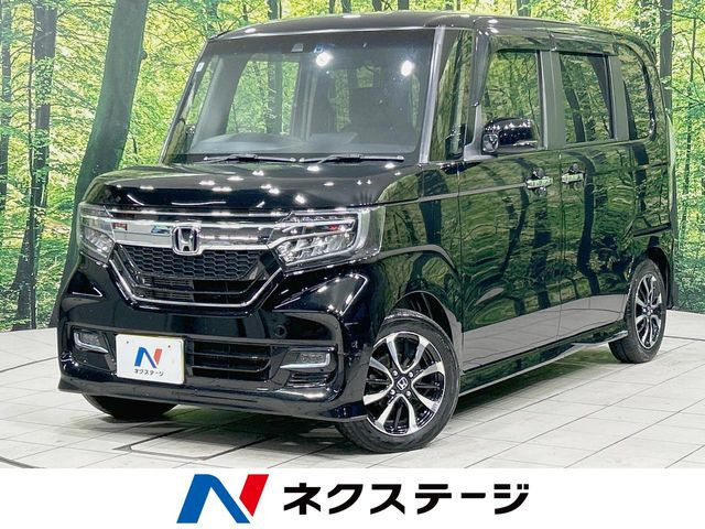 ホンダ N-BOXカスタム 