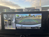 アラウンドビュ-モニタ-搭載! 前後左右のカメラで真上から車を見たように確認が出来る日産自慢の装備です。車周辺の安全確認や障害物も確認が出来るので、駐車のしやすさだけでなく接触事故防止にも役立ちます