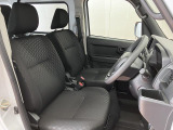 運転席広々