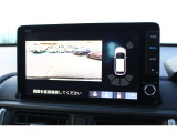 リアカメラも装備。安心、安全のために駐車時などの後方死角を減らします。また切り替えボタンを操作するとで、ノーマルビュー・ワイドビュー・トップダウンビューの切り替えが可能です!