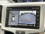 【マルチアラウンドモニター】専用のカメラにより、上から見下ろしたような視点で360度クルマの周囲を確認することができます☆縦列駐車や幅寄せ時に活躍してくれます♪