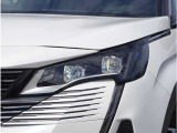【ヘッドライト】省電力で長寿命の明るく運転しやすいLEDヘッドランプです。明るく照らすので暗い夜道からお客様を守ってくれます。