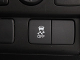 VSA(Vehicle Stability Assist)が装備!!VSAはコーナリング時の横滑りを抑制する機能と車両の急激な挙動変化を抑える機能で、安定した走行を実現していいます!!