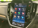 様々な情報を表示できるモニターで、ドライブをより便利に。車両設定の変更や、機能の操作もスムーズに行えます。