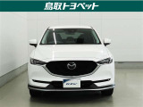 また、お車にあまり詳しくない方でも気軽に立ち寄って頂けるお店作りを目指しています。中古車選びに不安があるという多くのお客様の声に応えるべく『親切・丁寧・明瞭』をキーワードにしっかりサポート致します。