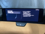 Apple Carplay・Android Auto対応!マツダ コネクト(コマンダーコントロール)でスマートフォンを操作して、通話、音楽を聴いたり、マップで目的地を調べることができます。