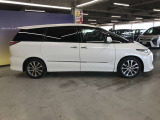 エンジンルーム、室内、クリーニング済みです。厳選したお車を屋内展示場にて展示中☆車両品質には自信がございます!ぜひ一度ご来店ください!!
