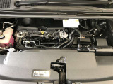 排気量は2500cc!エンジンとモーターが協調して走る先進のハイブリッドシステム。地球環境に優しいパワーユニットです!