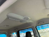 スリムサーキュレ-ター!室内の空気を効率よく循環させて、室温全体を均一にキープ。小風量の高速気流を吹き出して、冷たい空気や温かい空気の偏りを解消します。