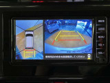 バックモニター&全周囲モニター!お車の周りの状況を俯瞰的に確認できます♪