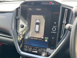 【マルチテレインモニター】車のフロントやサイドのカメラ画像を同時にモニター表示することで、悪路や狭い道を走行時でも周囲の状況確認ができ安心!本格SUVにうれしい装備です♪
