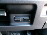 ETC車載器が付いています。ここも、あそこも、、最近はスマートインターチェンジも増えてきましたよね!最初から付いているので、お買い得^^