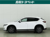 中古車は全く同じというものがなく、1台1台全てコンディションが異なります。同じようなお車でも、整備状況、外内装の状態など様々です。当店では入庫した車輌をコンディションに合わせて徹底的に仕上げています。