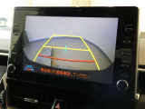 バックガイドモニターで、後方を確認しながら安心して駐車することができます。運転初心者も熟練者も必須の機能ですよ!