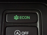 ★ECONスイッチ★ エコドライブを加速しよう!スイッチをONにすると、運転の仕方によるロスを抑え込み燃費をよくするようクルマが頑張ります(*^ー^*)燃費向上にチャレンジ♪