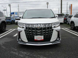 ハイブリッド車を買うならトヨタの認定中古車がお得です!最長で6年間の保証が付きます!初年度登録から10年目までは保証が付いています!