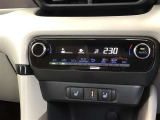 オートエアコンを装着しておりますので車内をお好みの快適な温度に保つことが可能です!