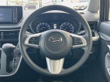【ステアリングスイッチ】運転中、前方から目線をそらすことなく、オーディオ等の操作が可能な便利機能!安心&快適なドライブを演出してくれます♪