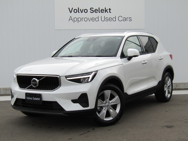 XC40 エッセンシャル B3 
