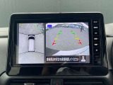 【カーナビ】上からまる見え!アラウンドビューモニター表示。車両の周囲を確認し、駐車時や発進時・すれ違い運転などをサポート。