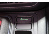 ECONボタンで低燃費モードに☆☆☆ECONスイッチを上手に使ってエコドライブ♪♪環境にもお財布にも優しい装備です☆☆☆
