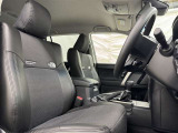 見通しのよいすっきりとした視界で、誰でも運転しやすいです。運転のしやすさは疲れにくさにも繋がりますよ♪