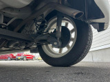 お車を安心してお乗りいただく為には、足回りの定期点検が欠かせません。サービスサポート(有償保証)では無料点検もご提供しており、安心のカーライフをお過ごしいただけるサポート体制が整っています。