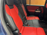◆LIBERALAは、輸入車選びの新たなスタイルを提案するインポート・セレクト・ブランドです。オーナー様となる方がクルマから直接感じる感性を第一にした、最良の一台との出会いをコーディネートいたします。