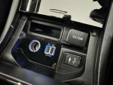 シガーソケット用の充電器が使用可能です!