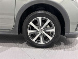 タイヤサイズは(185/60R15)で純正アルミホイールです!